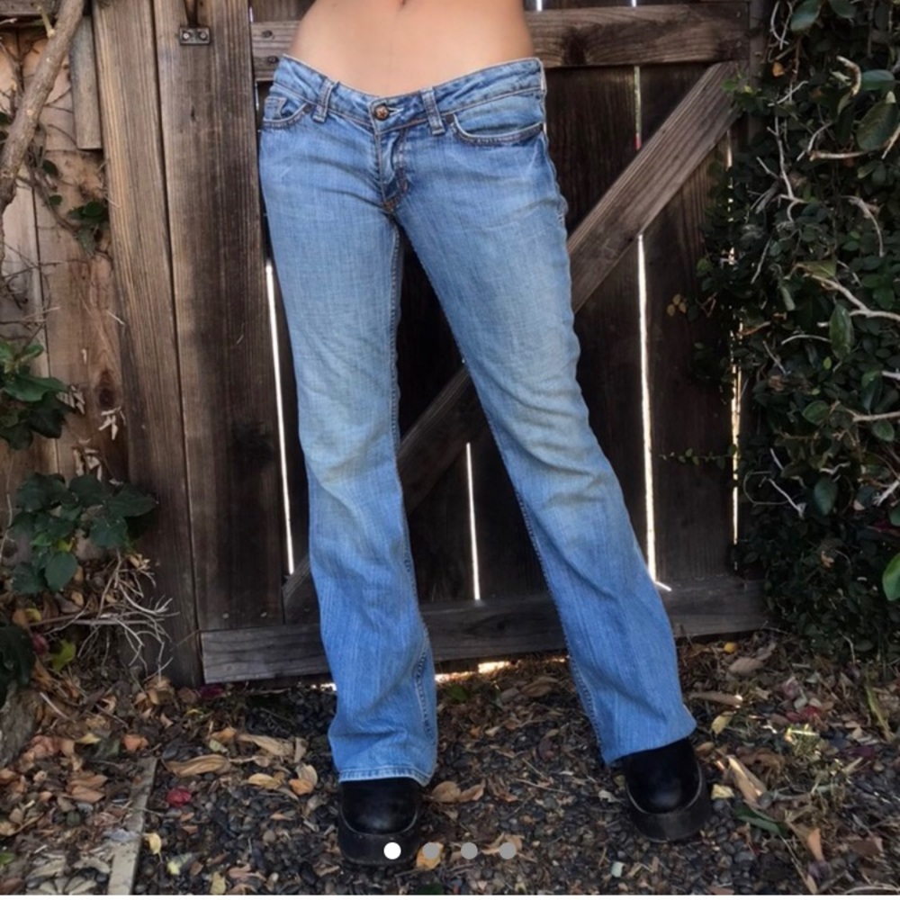 people’s liberation lowrise flare embroider jeans